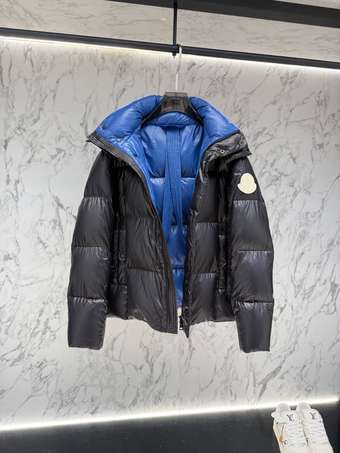 PRE ORDER- MNCLER COAT BLACK