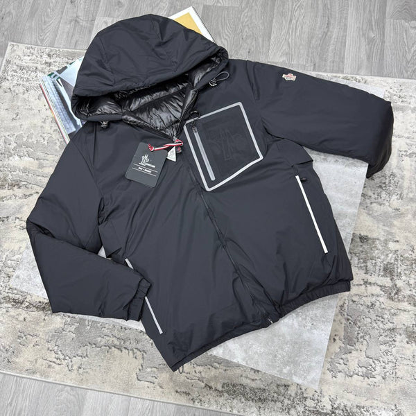 MNCLER REVERSIBLE COAT-BLACK