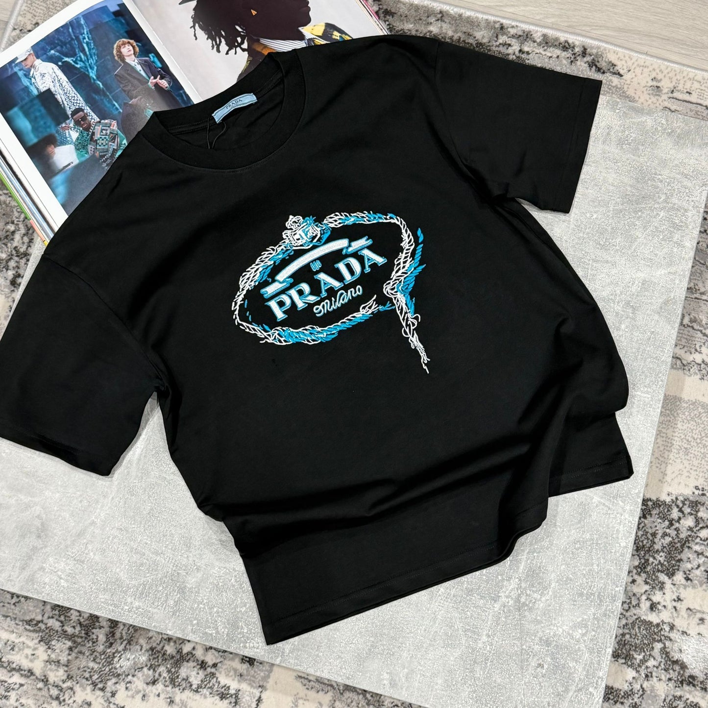 PRDA TEE-BLACK