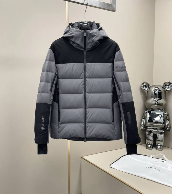 (PRE ORDER) MNCLR GRENOBLE COAT GREY