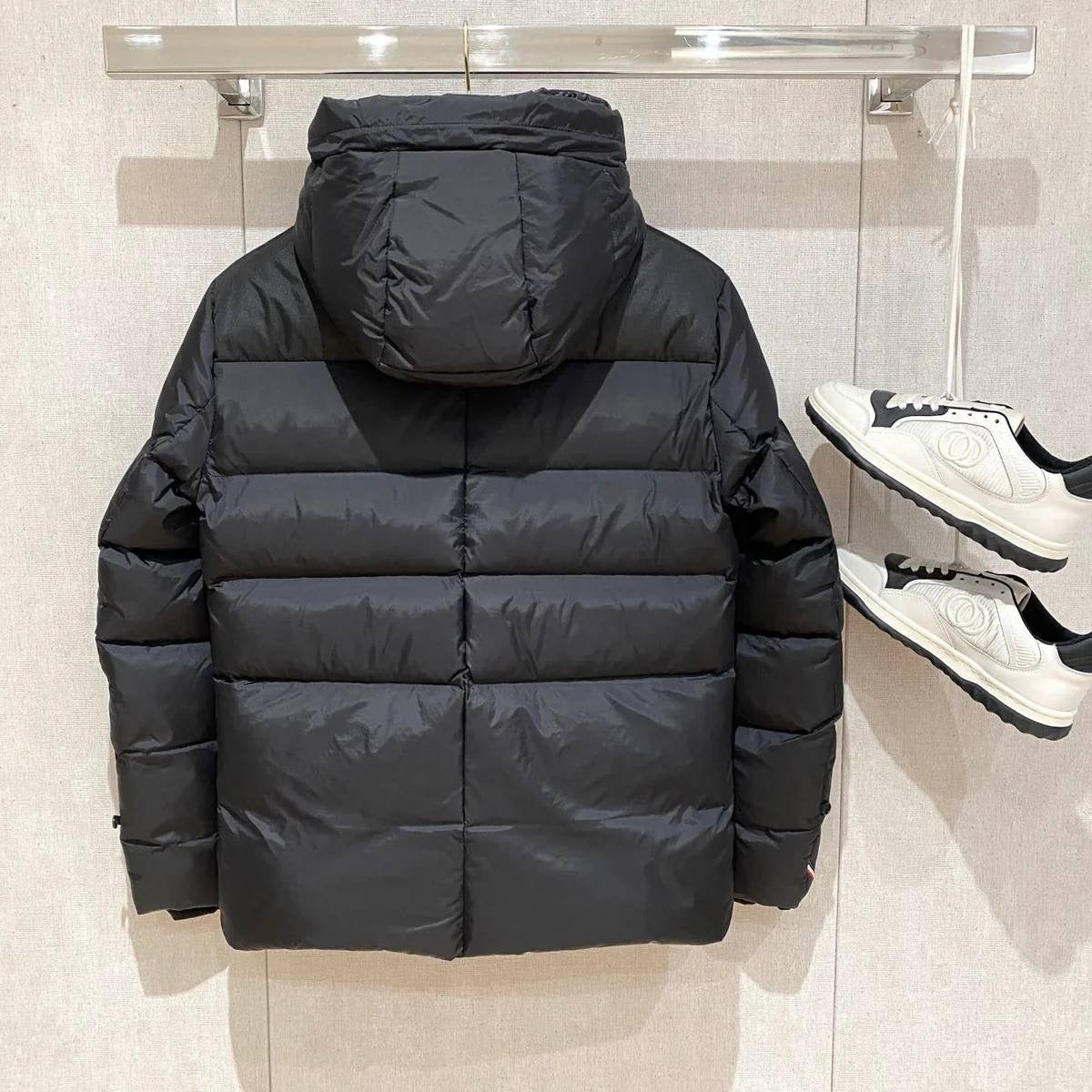 (PRE ORDER) MNCLR GRENOBLE COAT BLACK