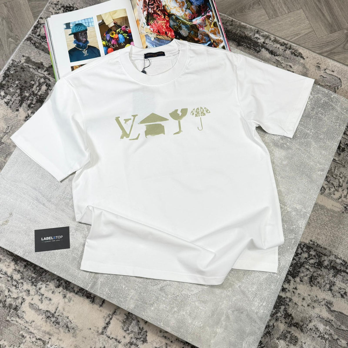 LVE TEE - BEIGE
