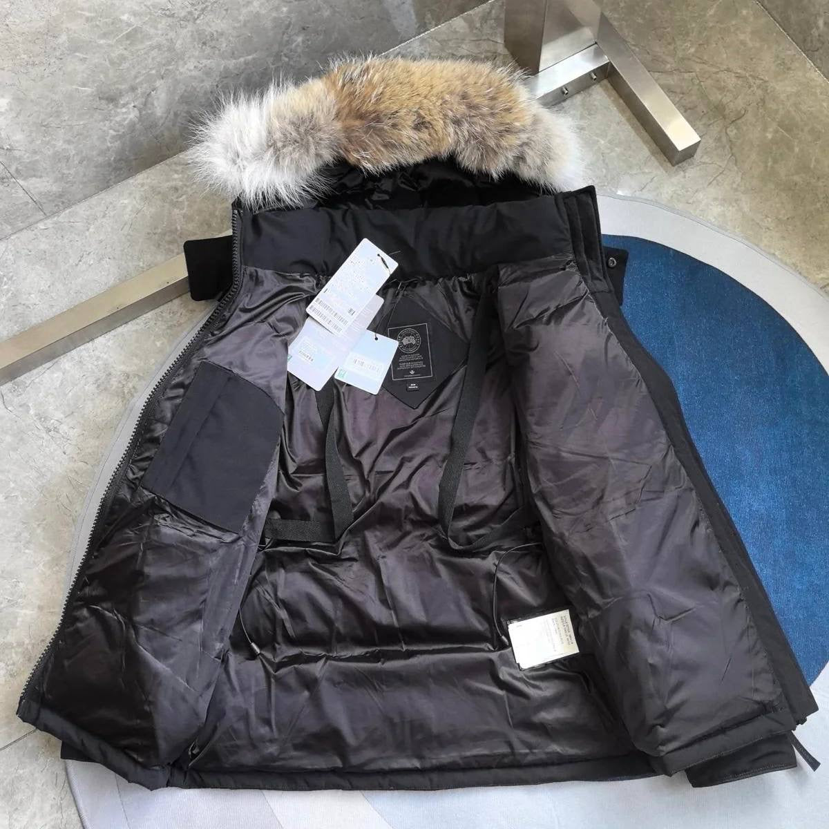 (PRE ORDER) WOMENS CG COAT BLACK BADGE