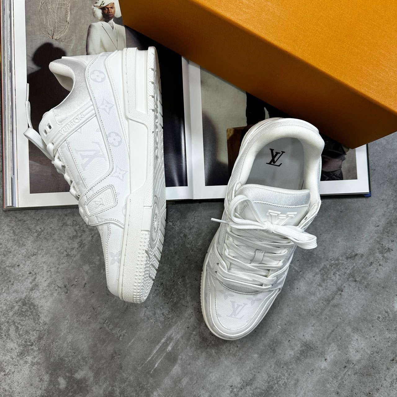LVE TRAINERS-WHITE