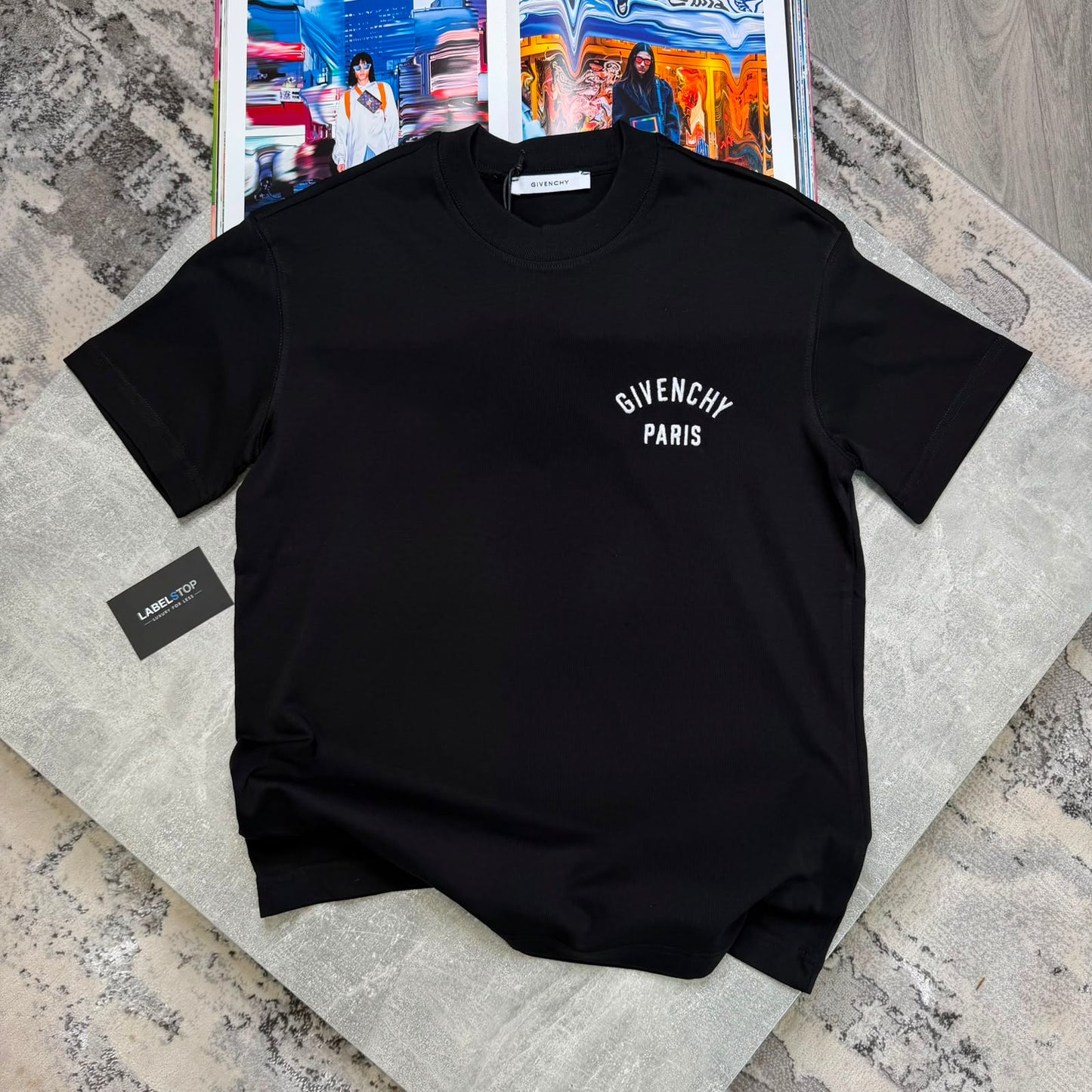 GVNCHY T SHIRT - BLACK