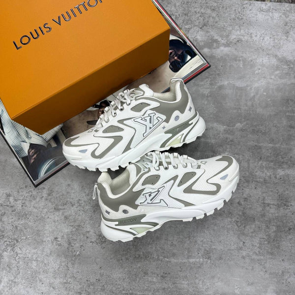 LV TACTIC TRAINER-WHITE