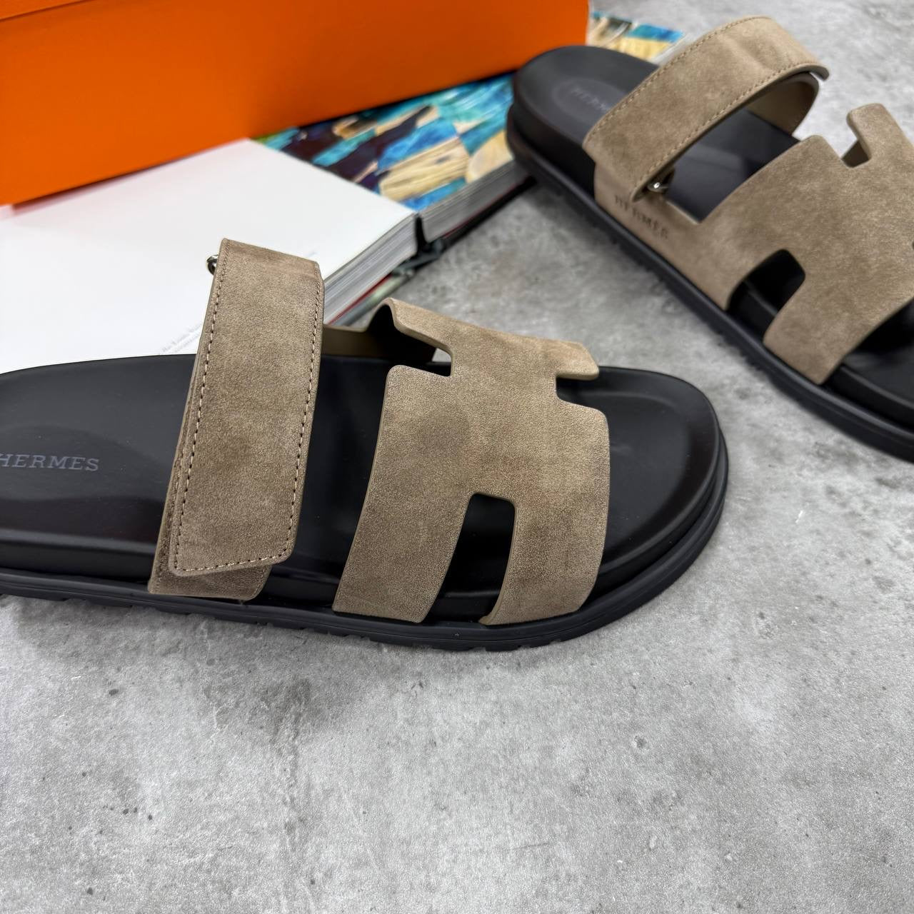 HMES SLIDERS