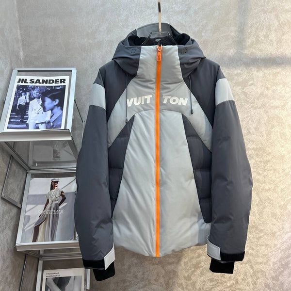 (PRE ORDER) LVE SKI JACKET