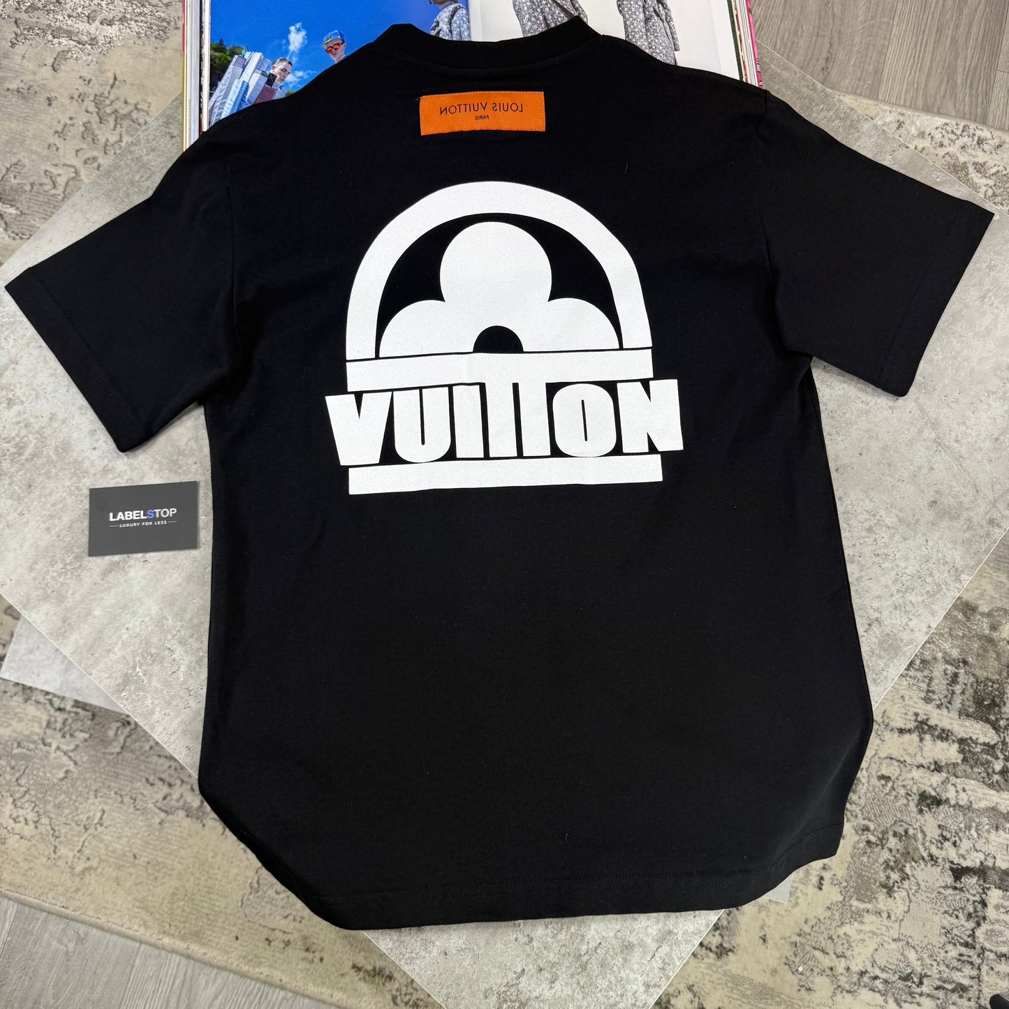 LVE TEE-BLACK