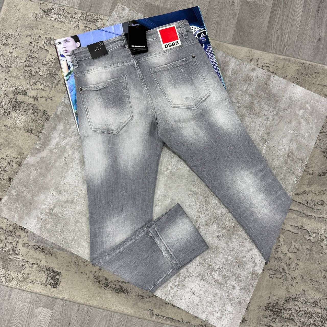 DSQ JEANS
