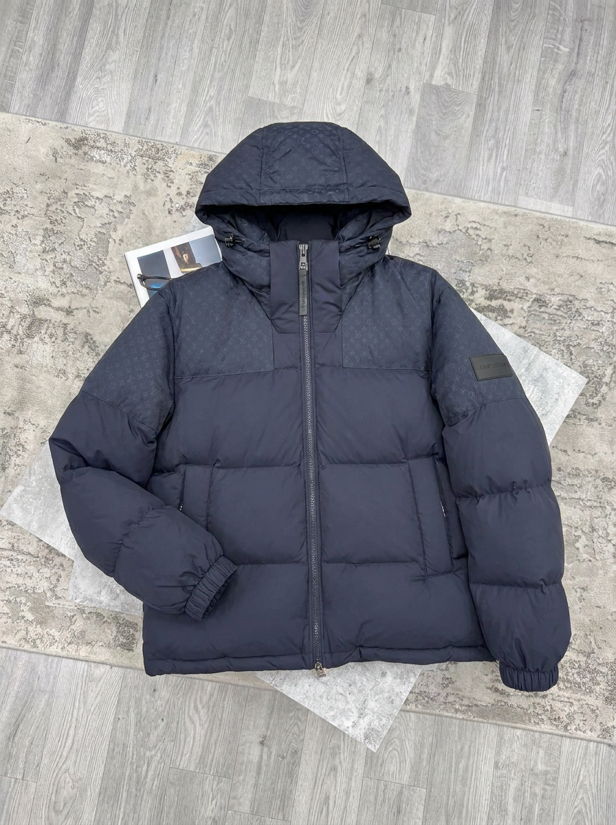 (PRE ORDER) LVE COAT NAVY