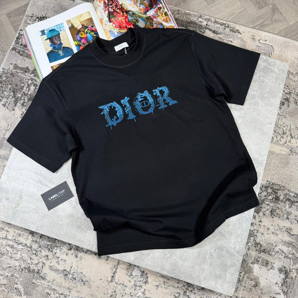 CD TEE
