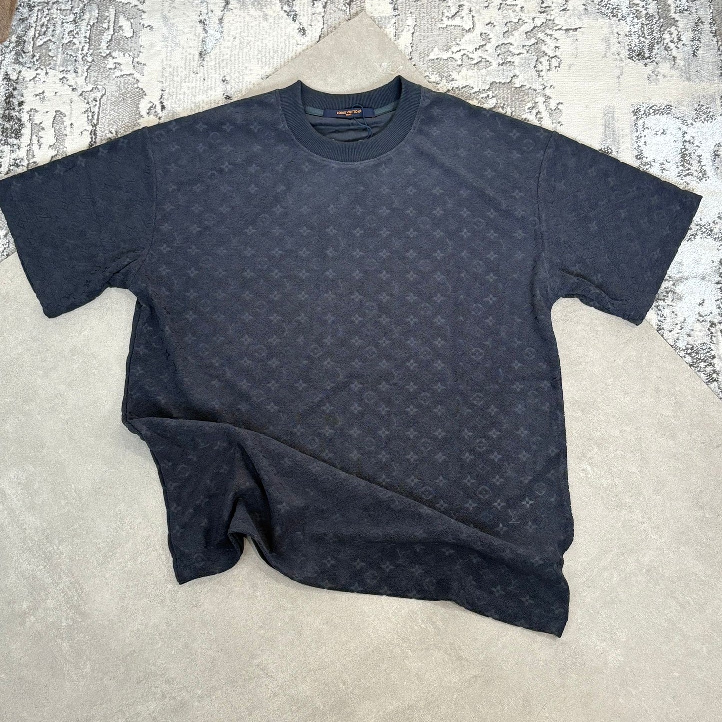 LVE TEE