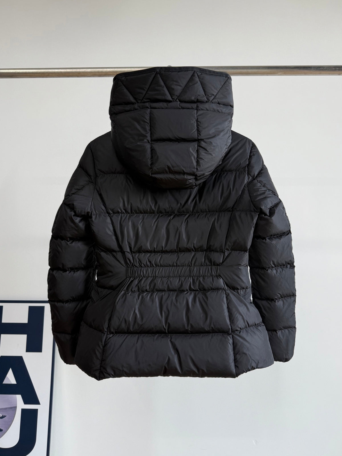 PRE ORDER WOMENS MNCLR COAT