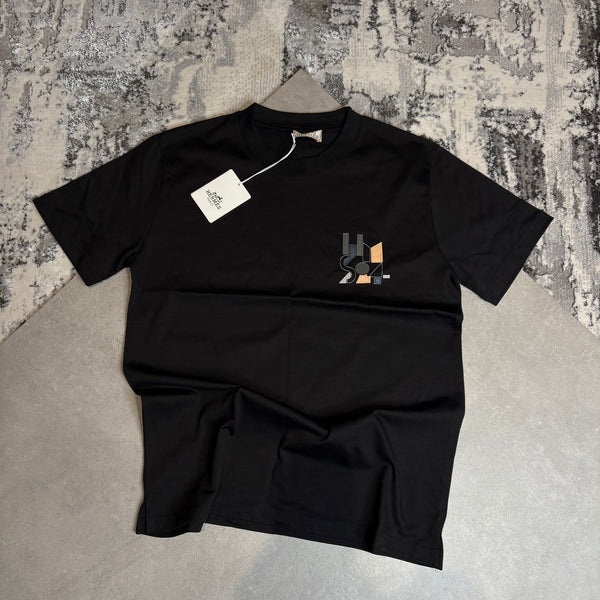 HRMES TEE-BLACK