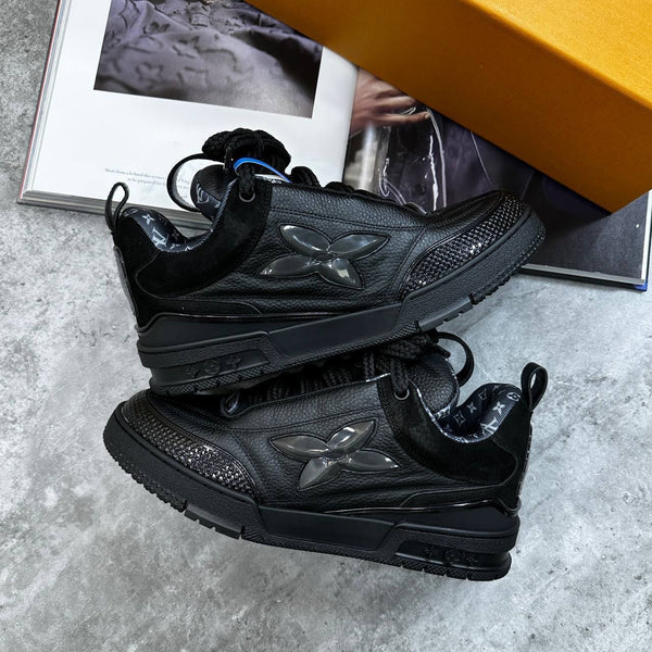 LVE SKATES-BLACK