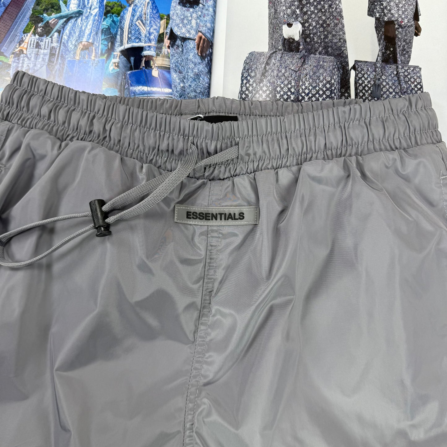 ES SWIM SHORTS-GREY