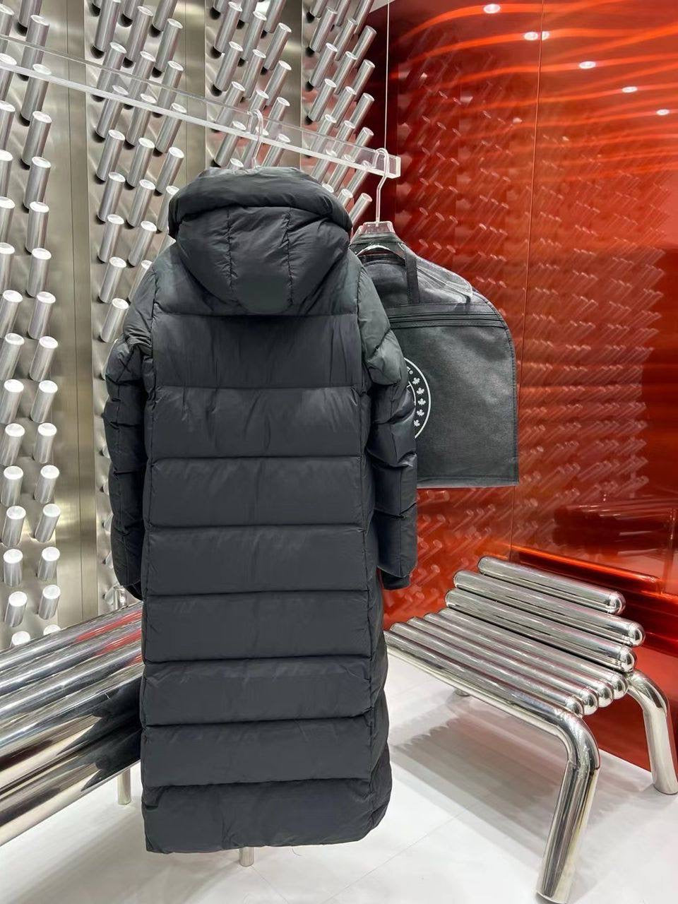 (PRE ORDER) WOMENS CG COAT BLACK