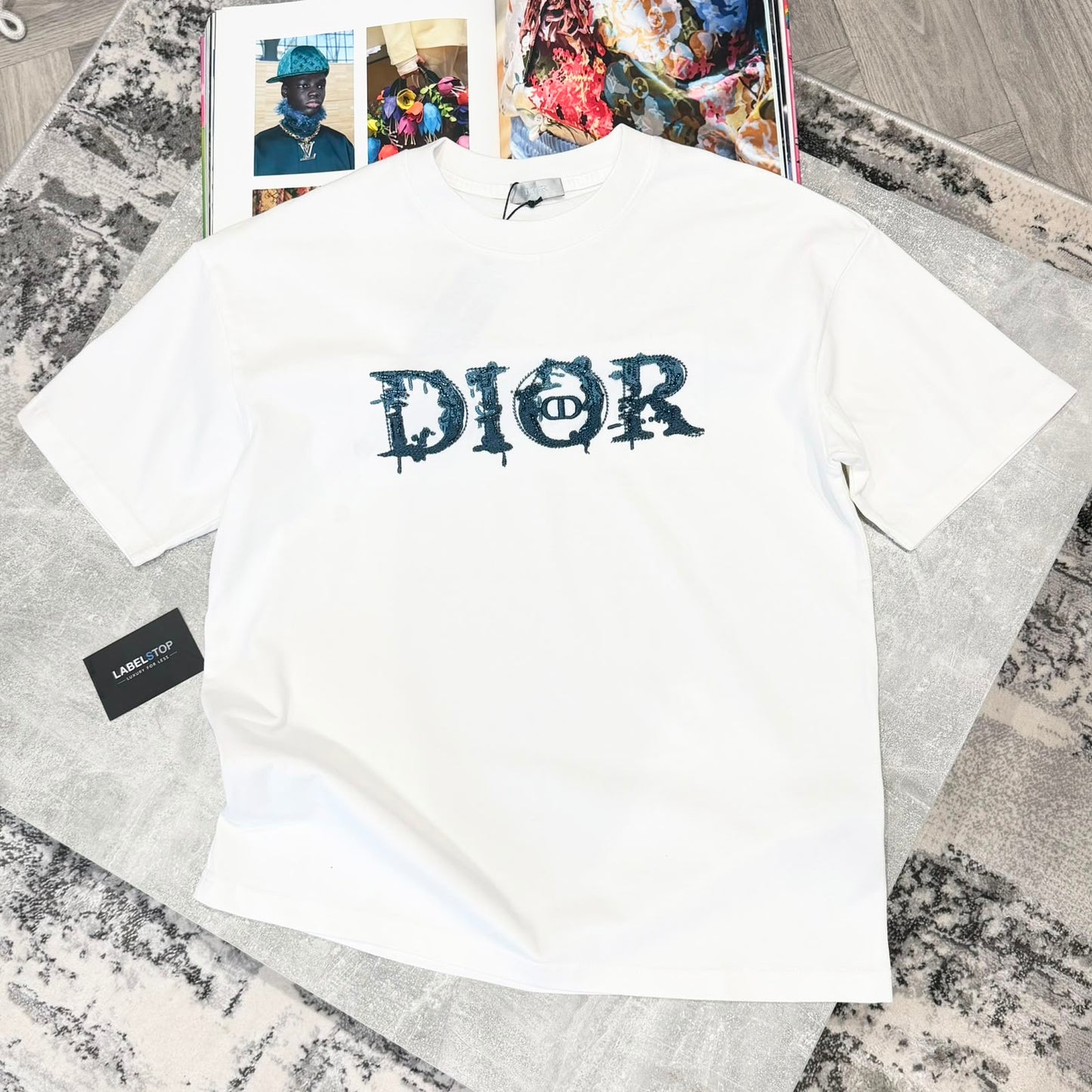 CD TEE