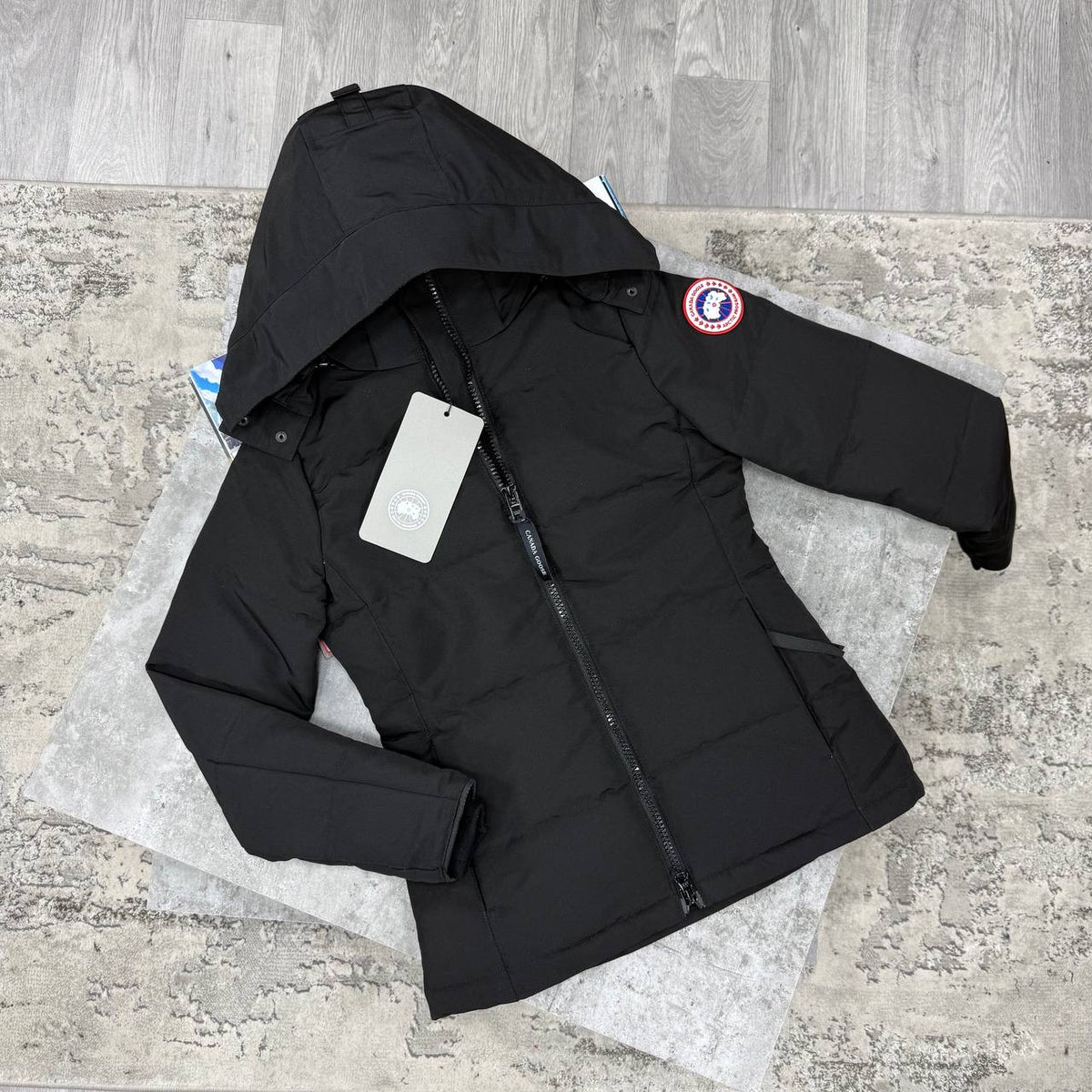 CG WOMENS CHELSEA PARKA-BLACK