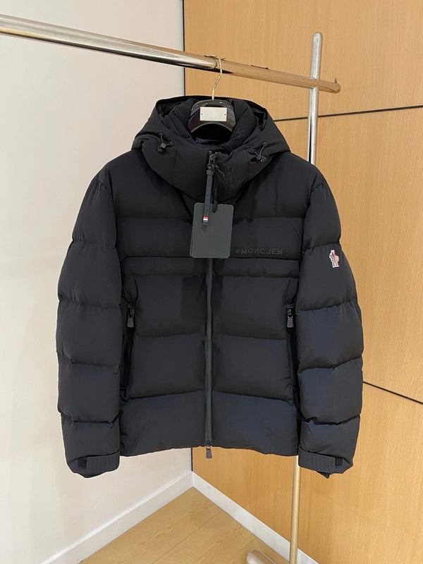 (PRE ORDER) MNCLR GRENOBLE COAT
