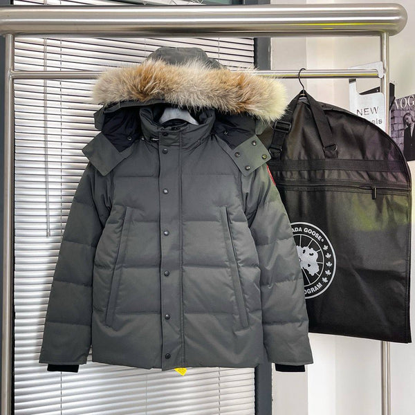 (PRE ORDER) CG WYNDHAM PARK GREY COAT WITH FUR