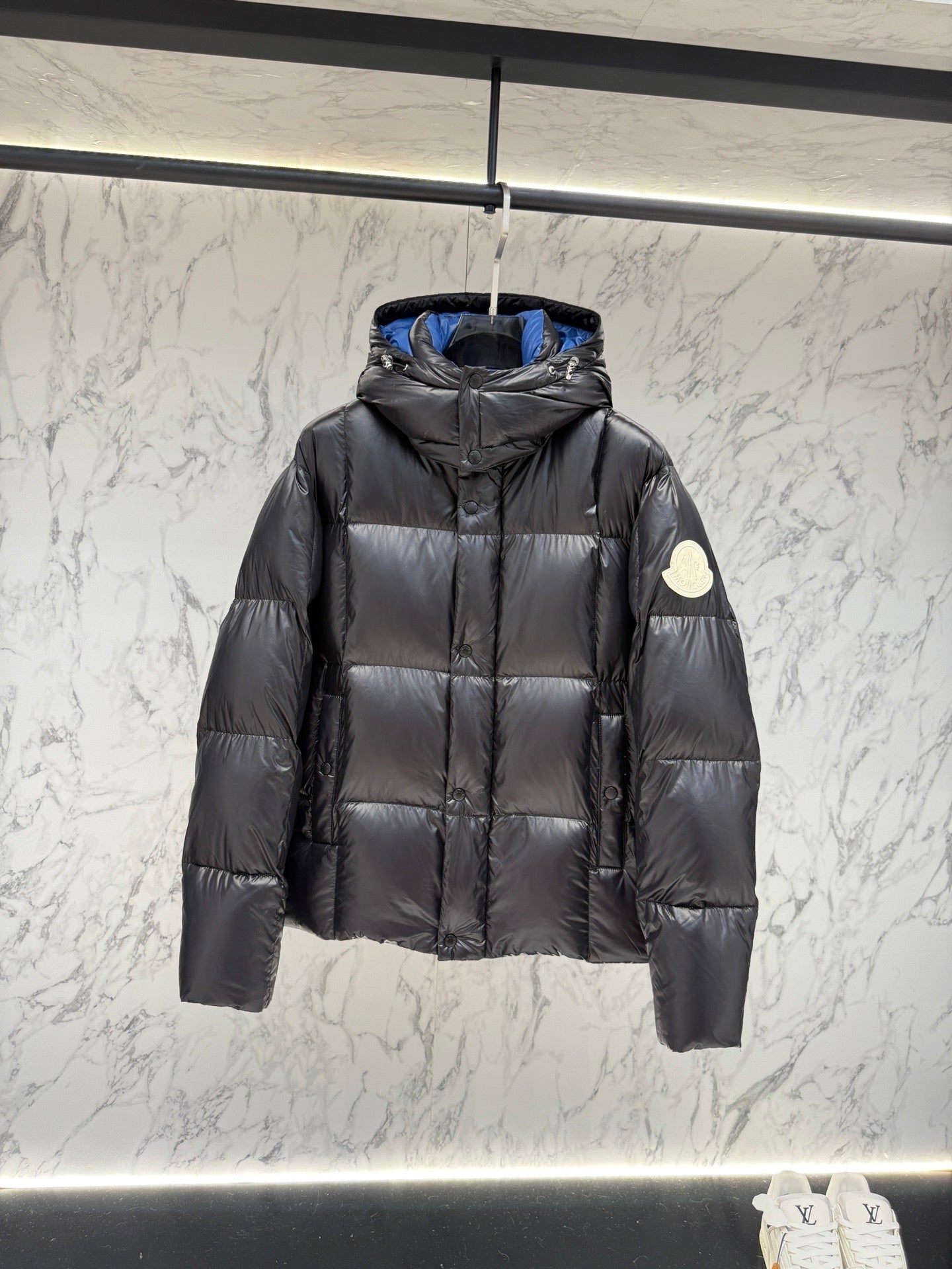 PRE ORDER- MNCLER COAT BLACK