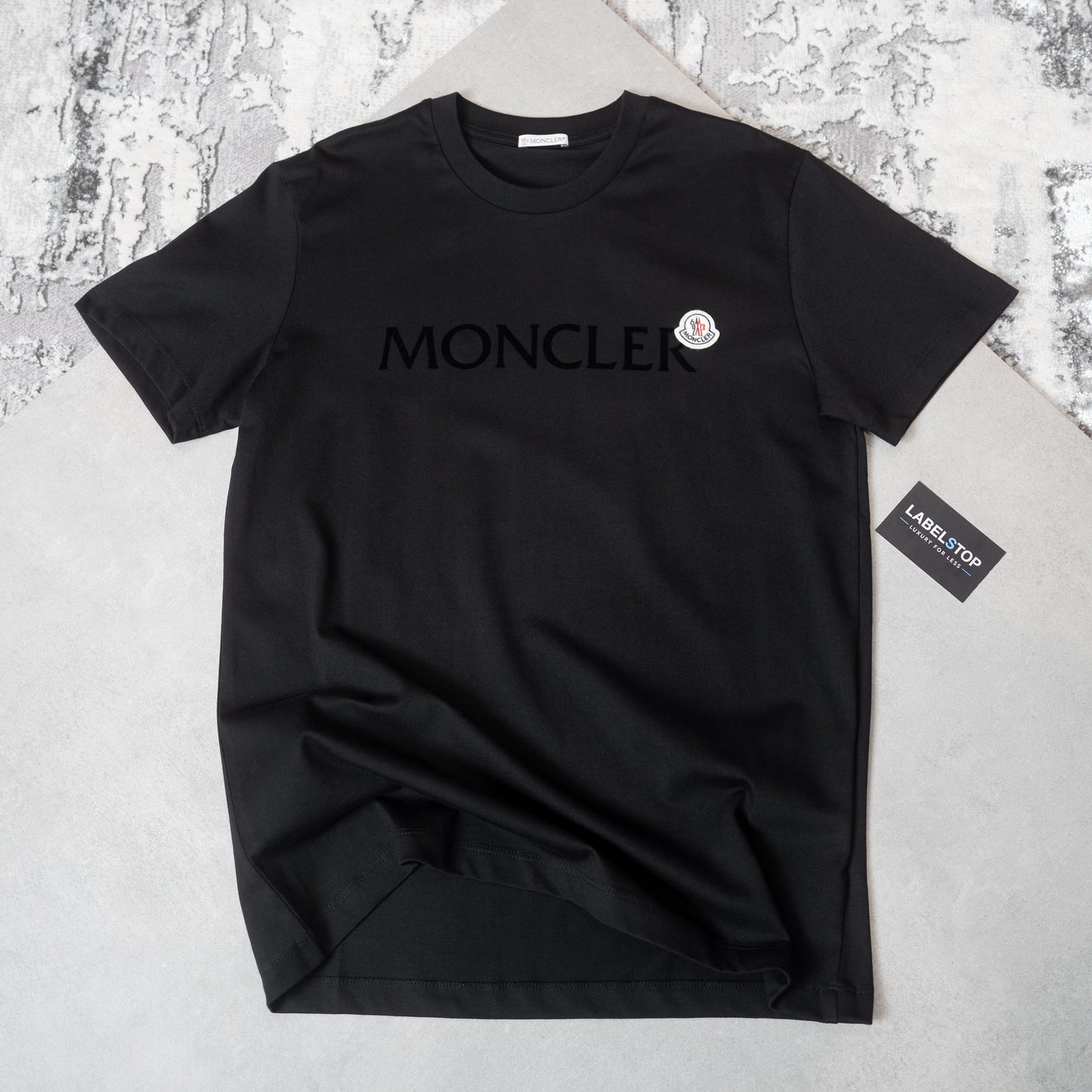 MNCLER TEE-BLACK