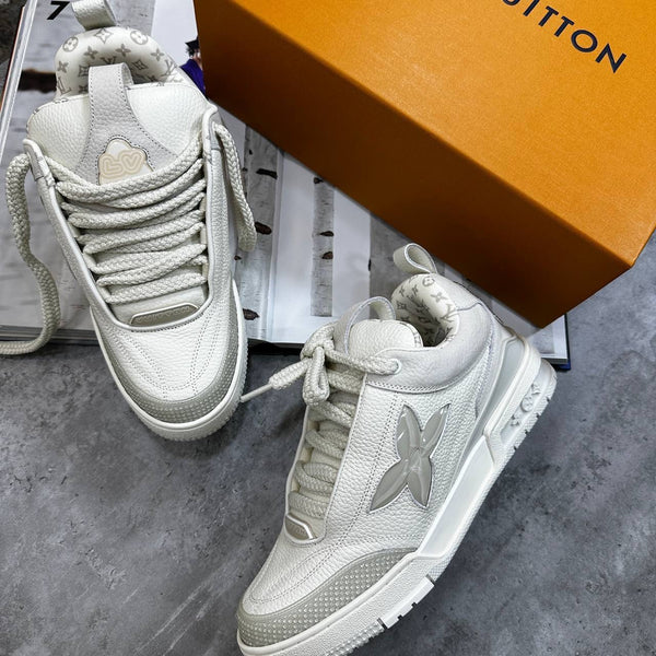 LVE SKATES-WHITE