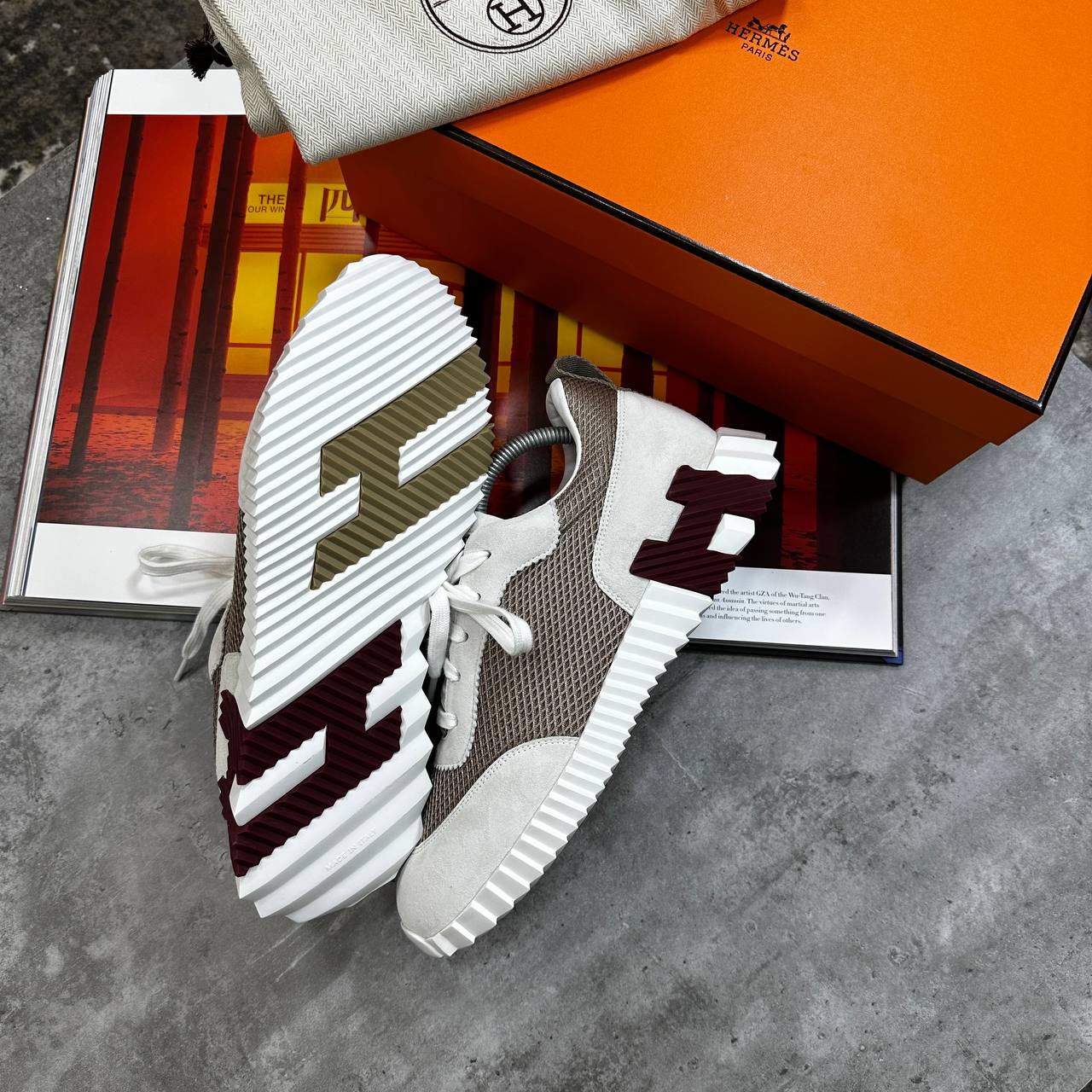 HMES TRAINERS