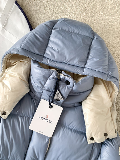 PRE ORDER WOMENS MNCLR COAT