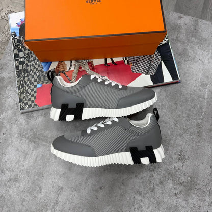 HMES TRAINERS