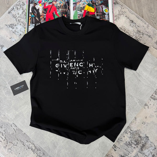 GVNCHY T SHIRT - BLACK
