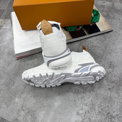 LV TACTIC TRAINERS