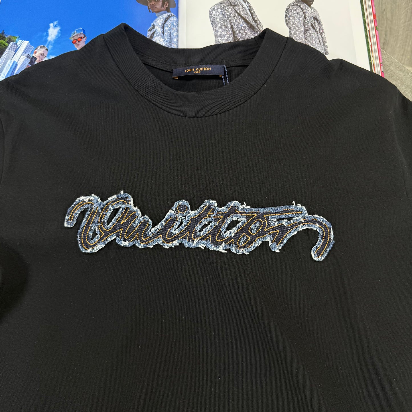 LVE TEE-BLACK