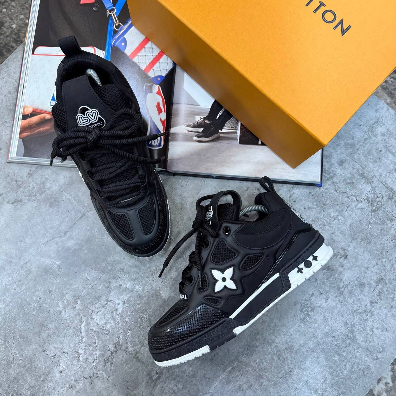 LV SKATE TRAINERS-BLACK