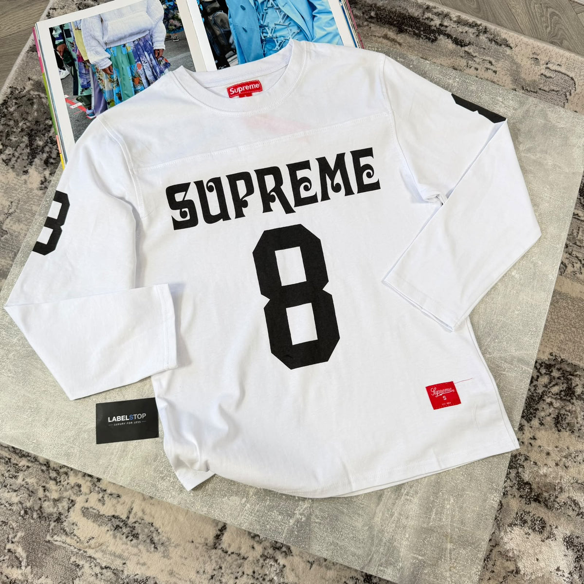 SUPRME T SHIRT - WHITE