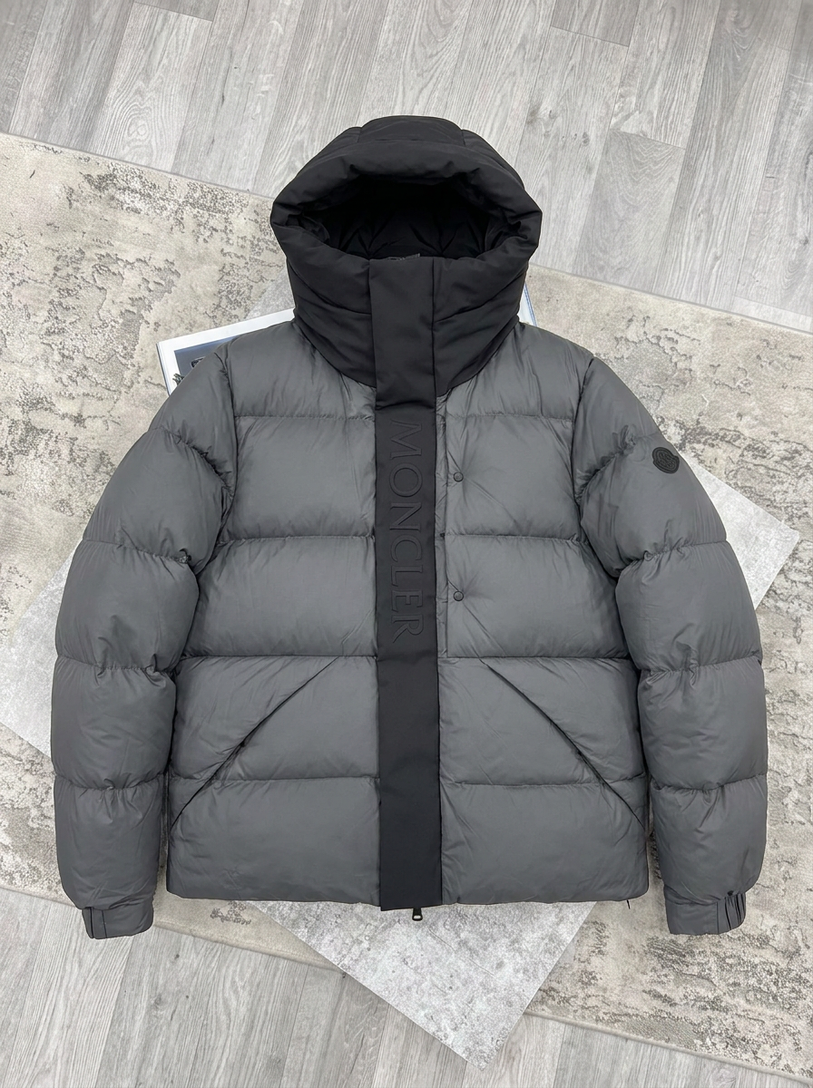 PRE ORDER- MNCLR COAT