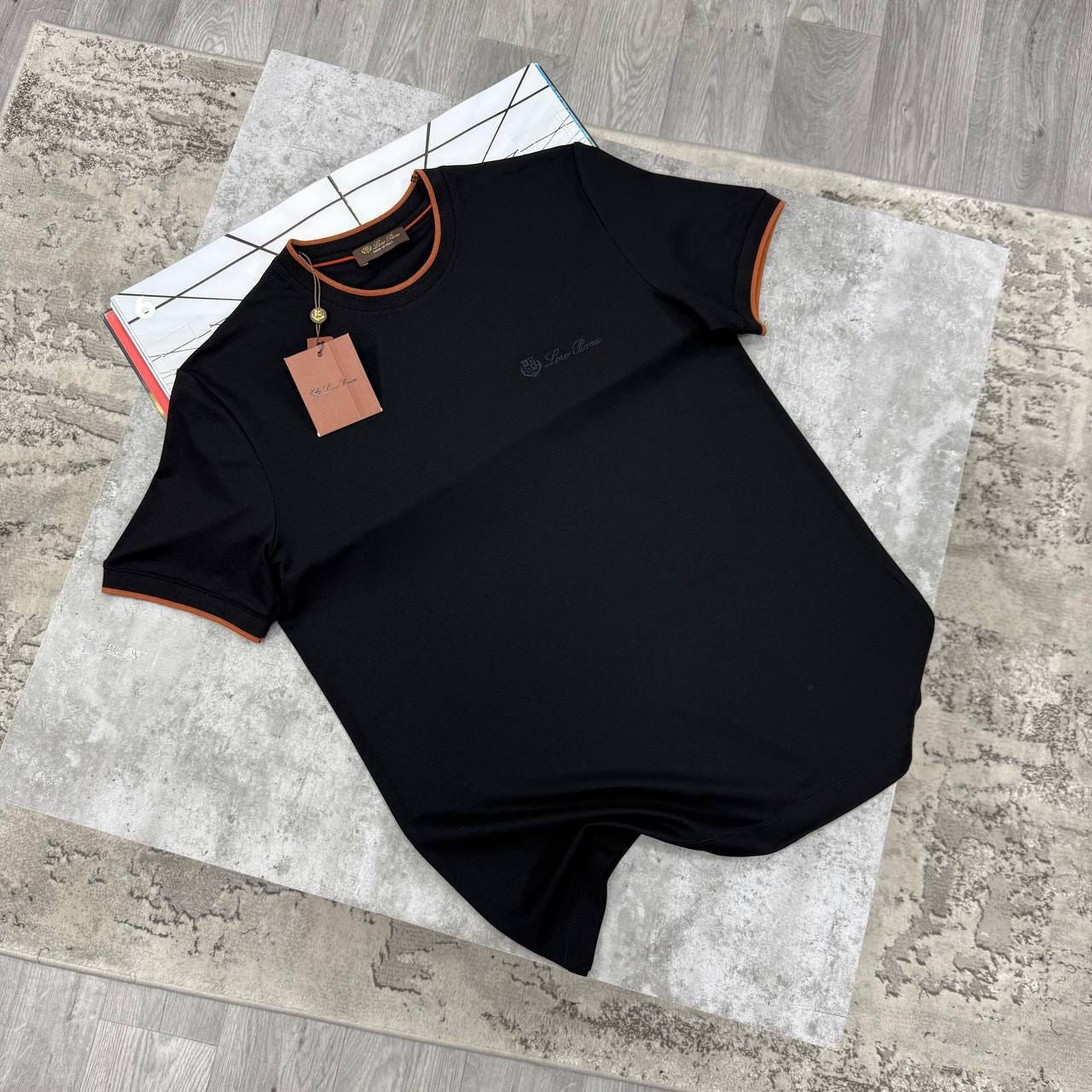 LORO TOP- BLACK