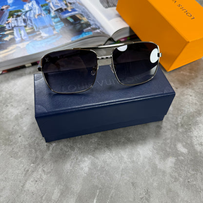 LVE SUNGLASSES