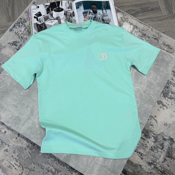 CD TEE