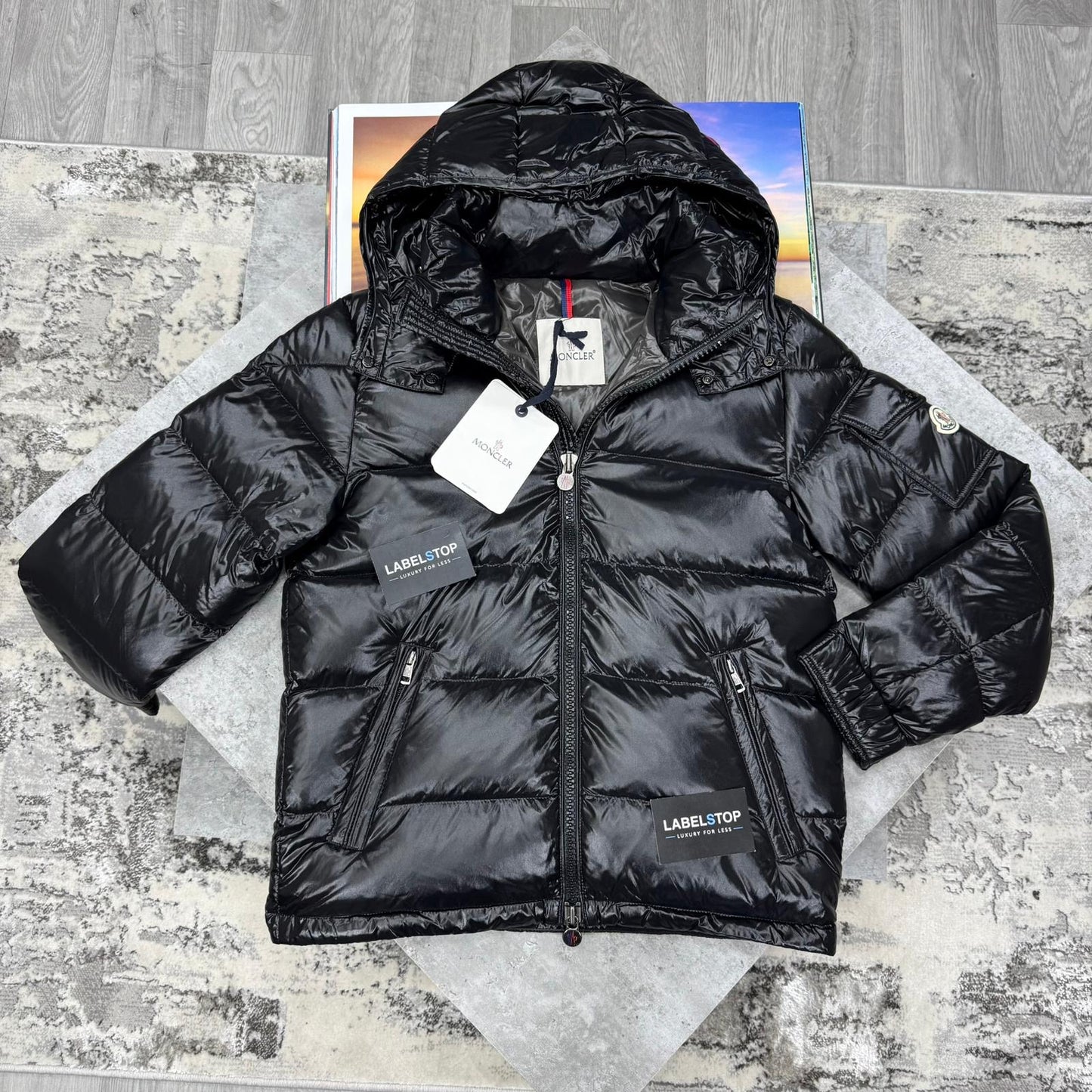 MNCLR COAT