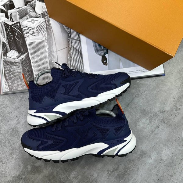 LVE TRAINERS-NAVY
