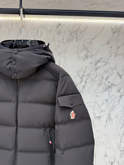 PRE ORDER MNCLR GRENOBLE-GREY