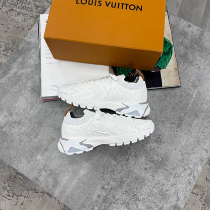 LV TACTIC TRAINERS