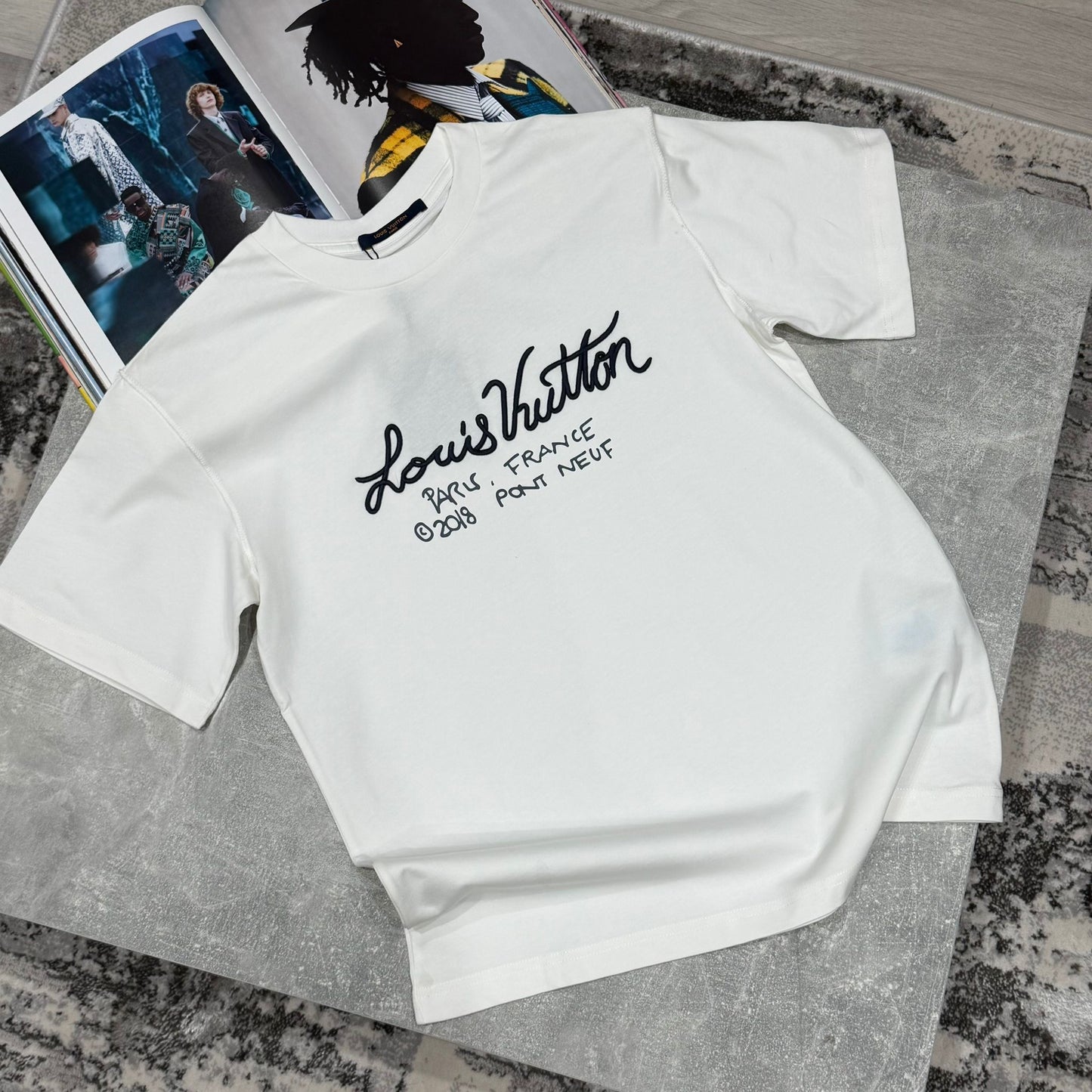 LVE TEE-WHITE