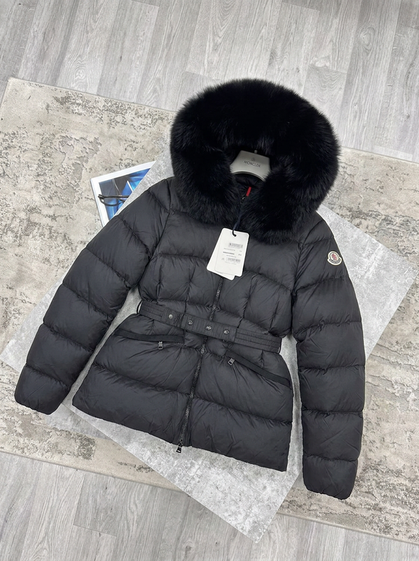 PRE ORDER WOMENS MNCLR COAT