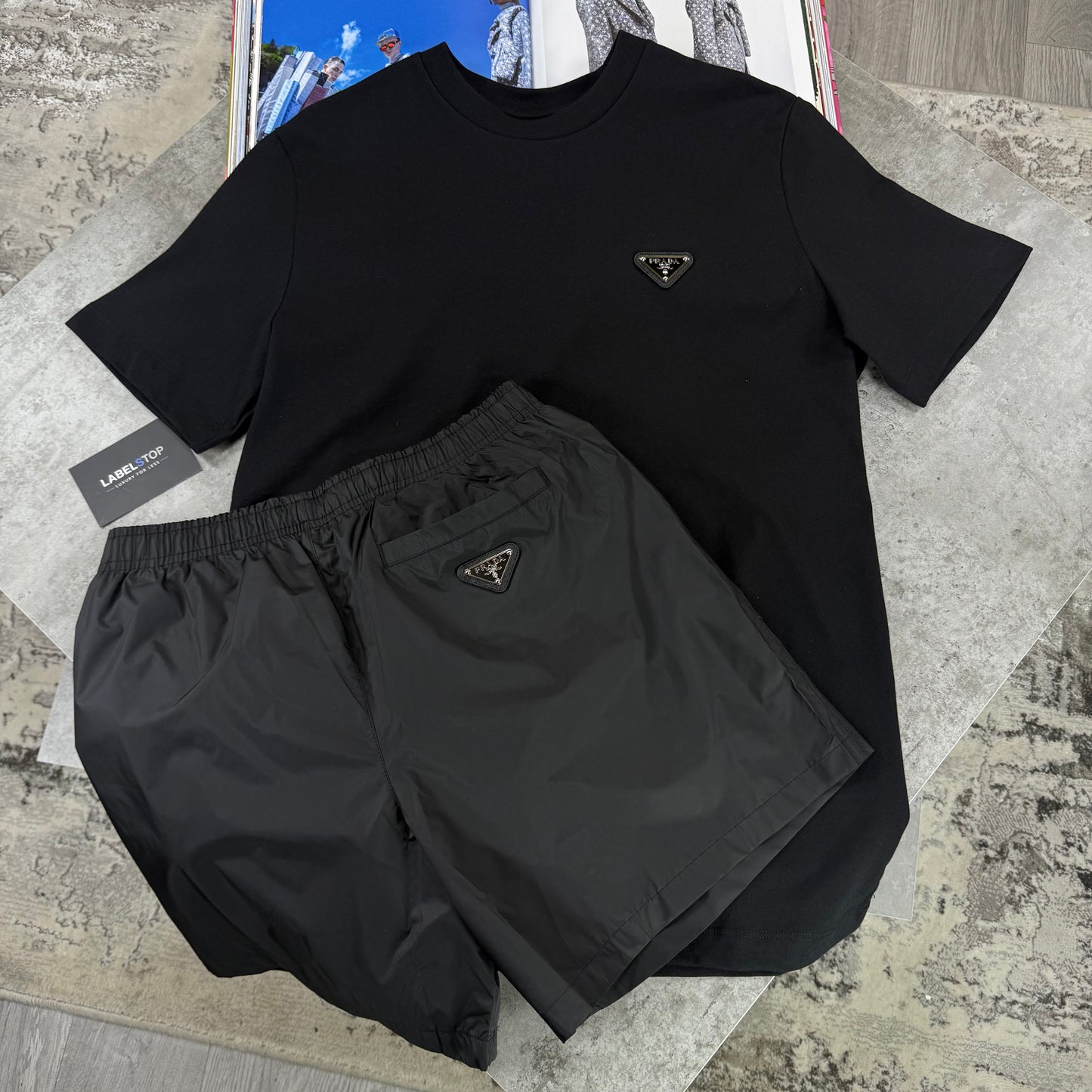 PRDA TEE-BLACK