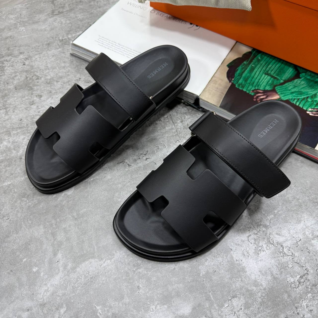 HMES SLIDERS