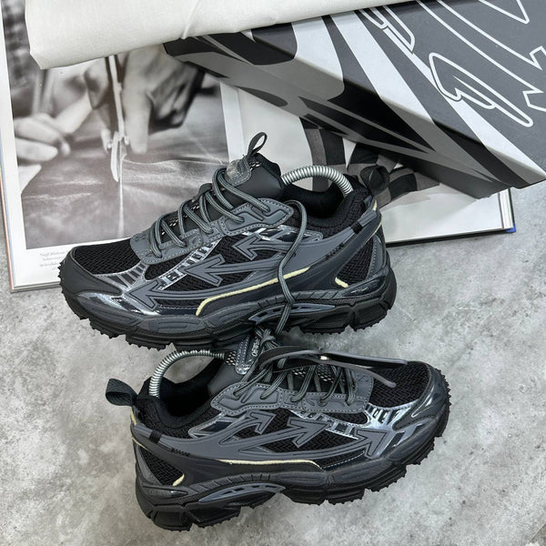 OFF WHTE TRAINERS